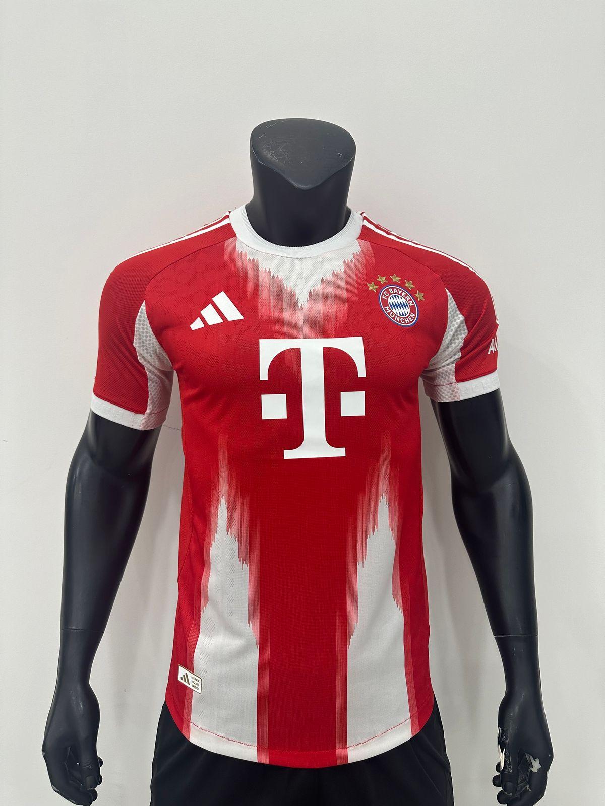 Bayern München Titular 2025/26